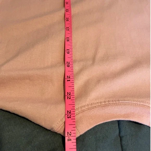 Nike Swoosh Philadelphia Phillies Baseball Boxy Pink T-Shirt Tee Women's Medium - Picture 10 of 11